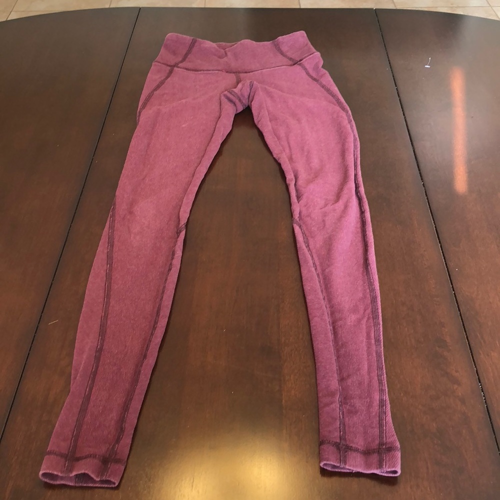 Well loved Lulu leggings.